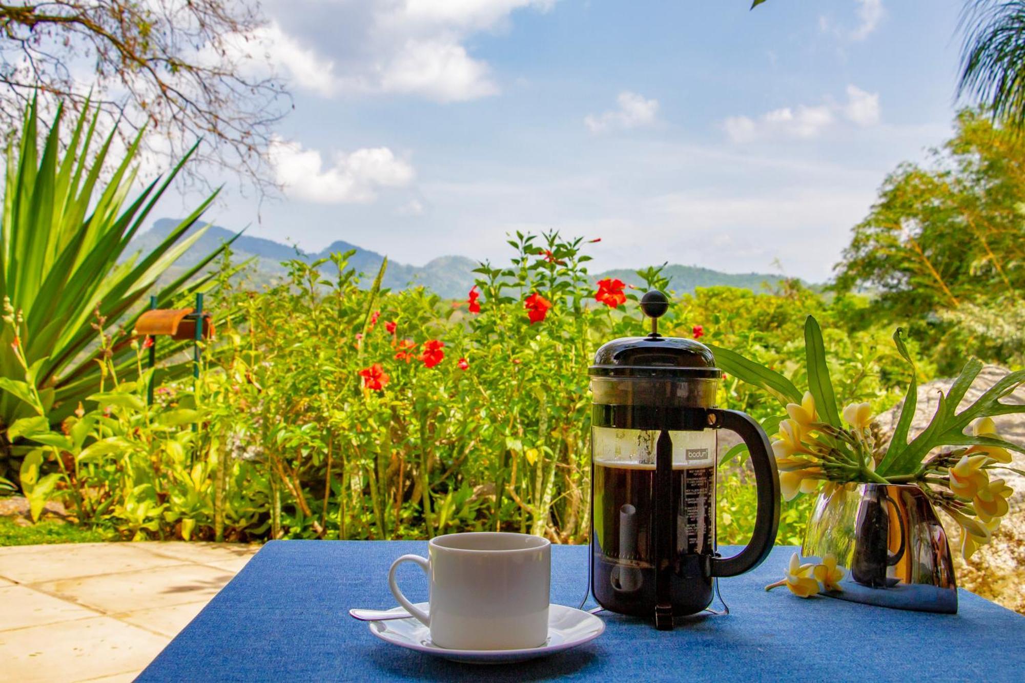 Bougainvillea Retreat Kandy Dış mekan fotoğraf